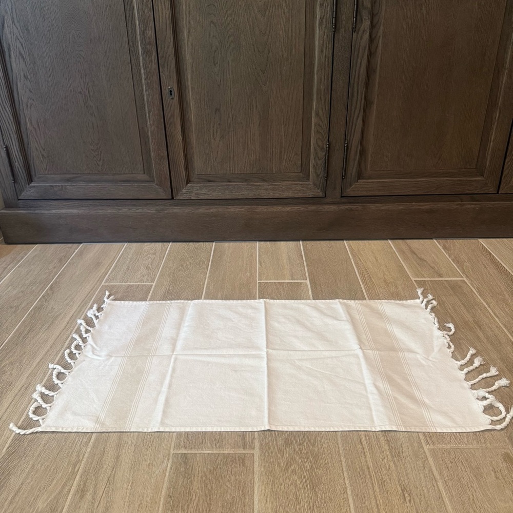 Pottery Barn White & Tan Fringed Table Runner